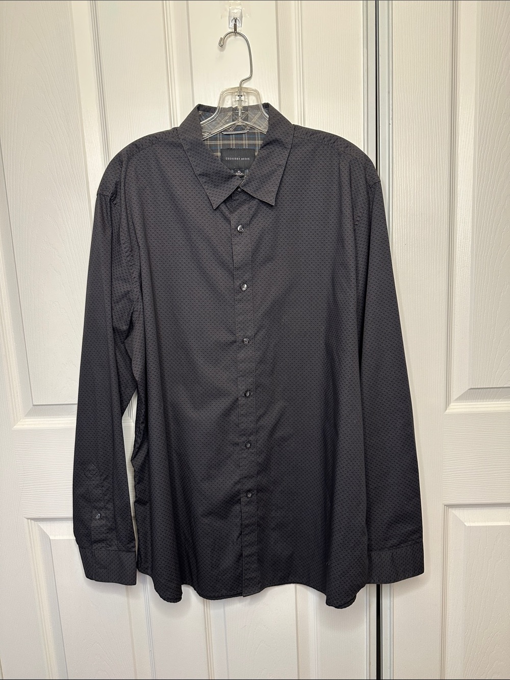 Geoffry Beene Men’s Black Gray Pattern Long-Sleeve Dress Shirt